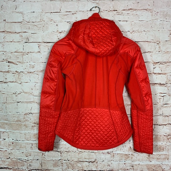 Lululemon Red Run Bundle Up Convertible Jacket - Picture 4 of 8